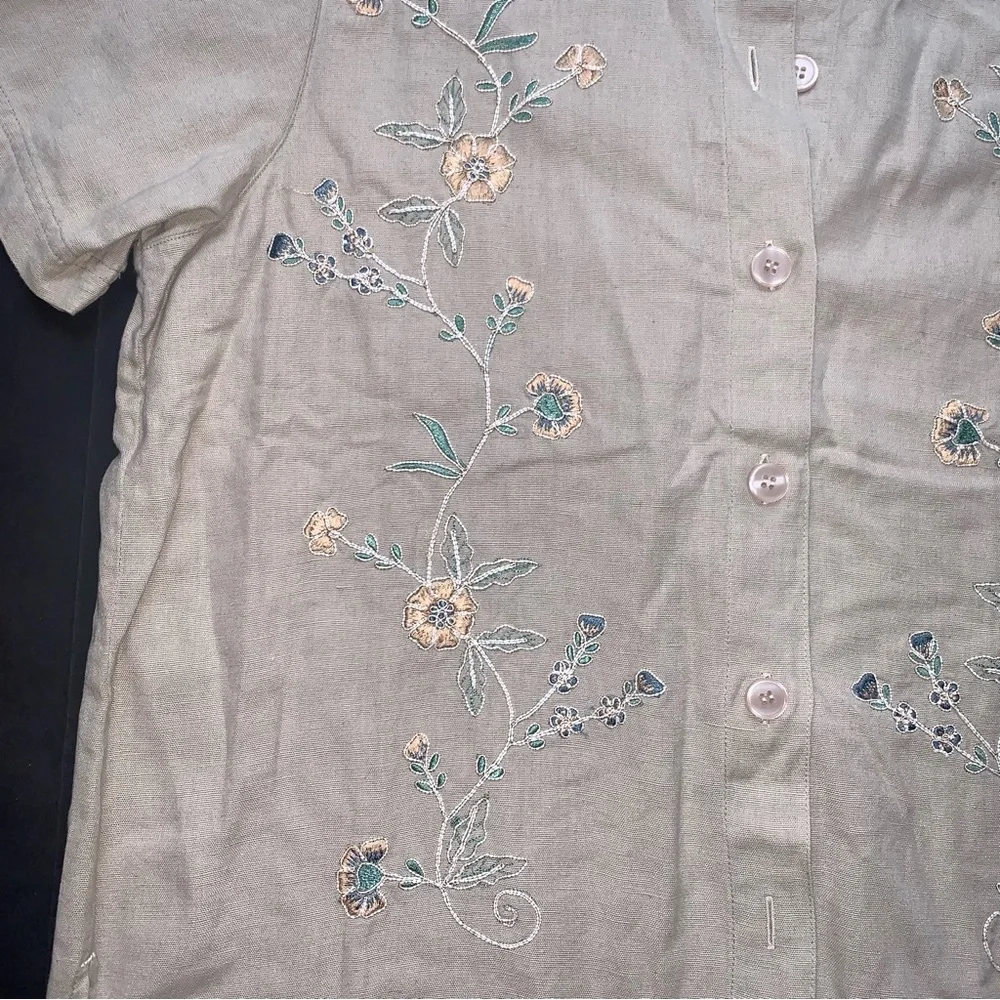 Vintage Beige Embroidered Button-Up Blouse
